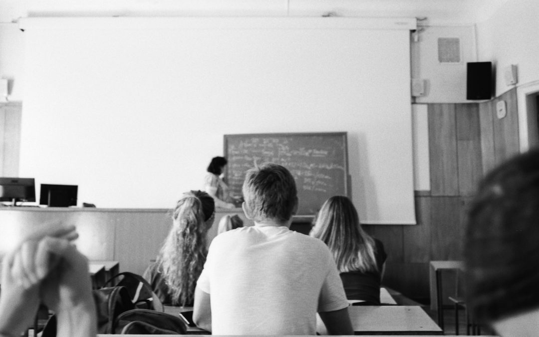 Burn out enseignant reconversion : osez reprendre votre vie en main!